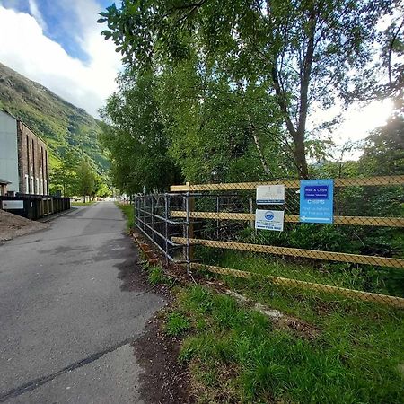 Leven And Linnhe Apartments, West Highland Way Holidays Кинлохлевън Екстериор снимка