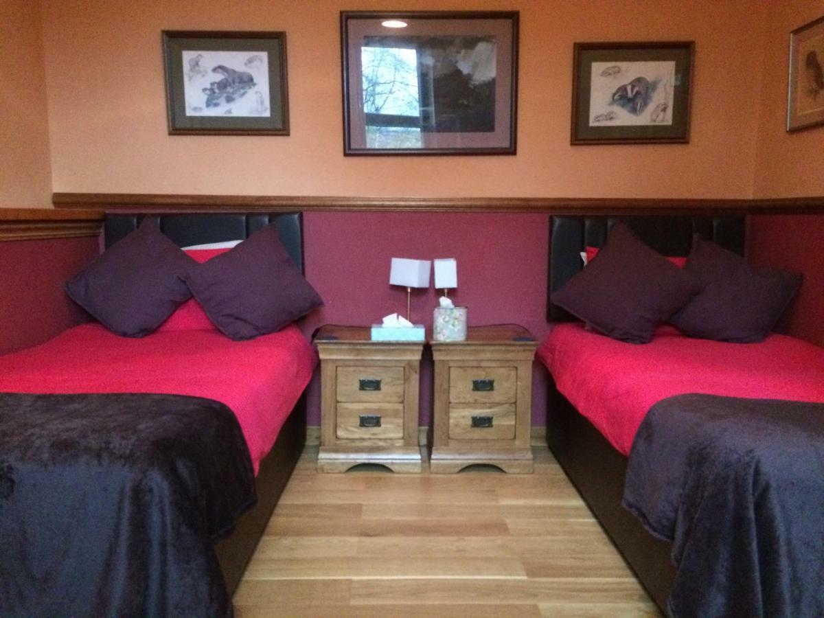 Leven And Linnhe Apartments, West Highland Way Holidays Кинлохлевън Екстериор снимка